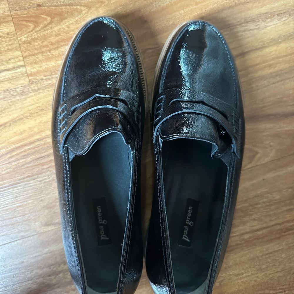 Paul Green Glossy Black Womens loafers Slip-Ons